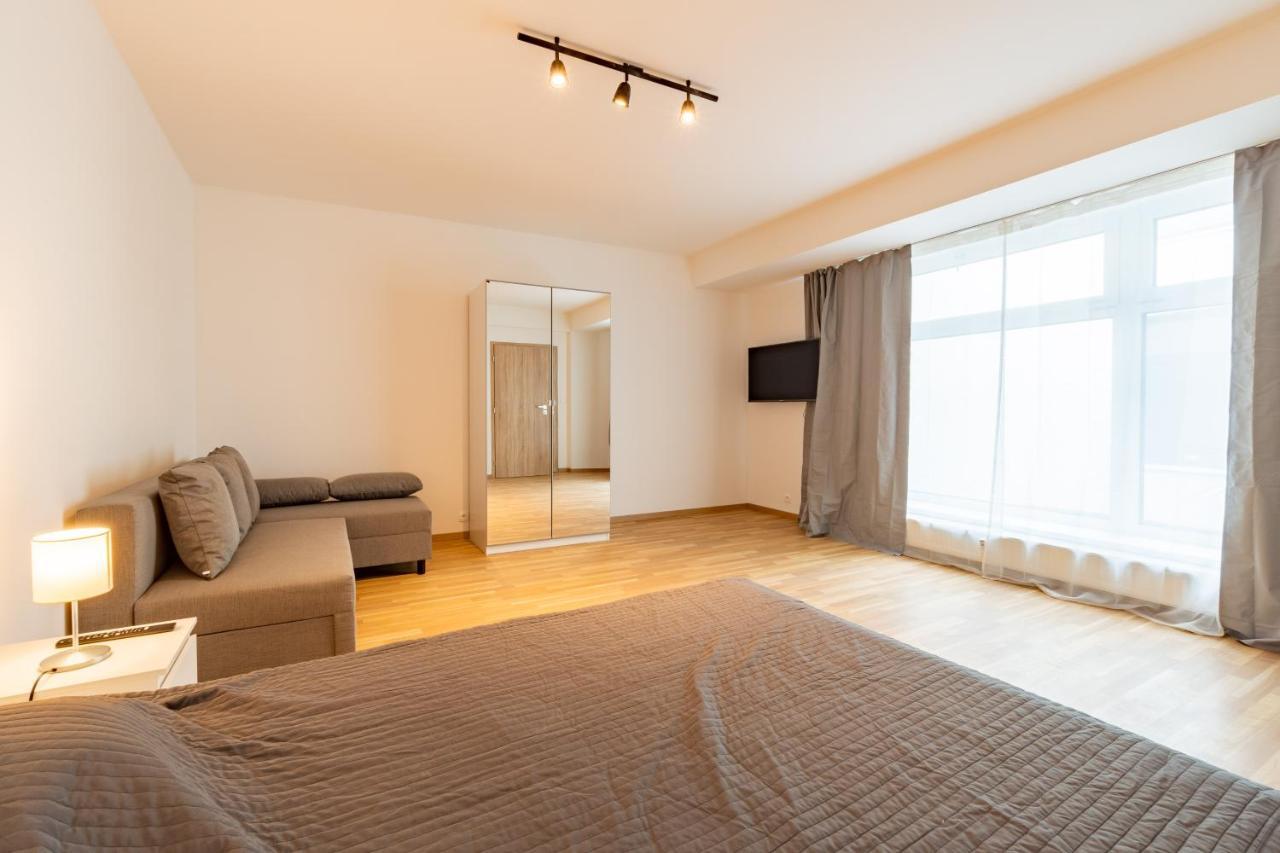 Brand New Two Room Apartment #26 With Free Secure Parking Close To Center 布拉格 外观 照片